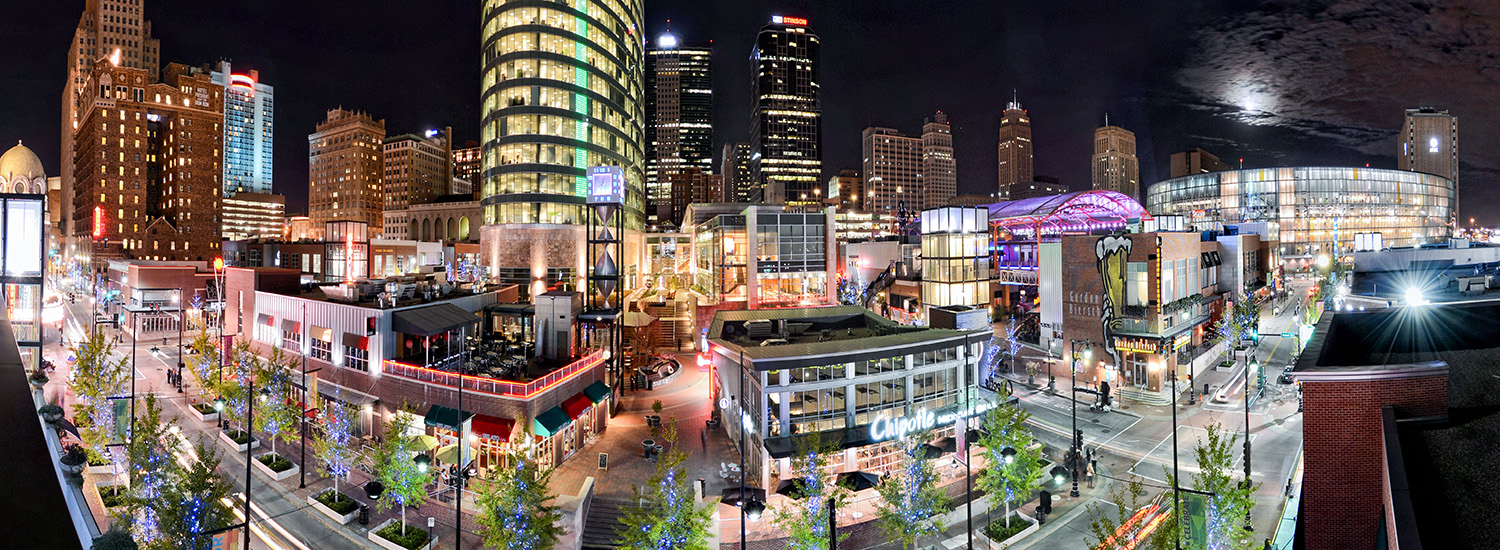 Kansas City Power and Light District at night